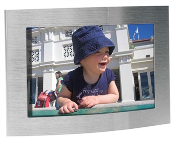 Arc brushed silver photo frame